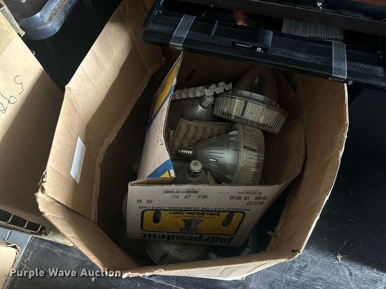 image for item NM9449 Storage container