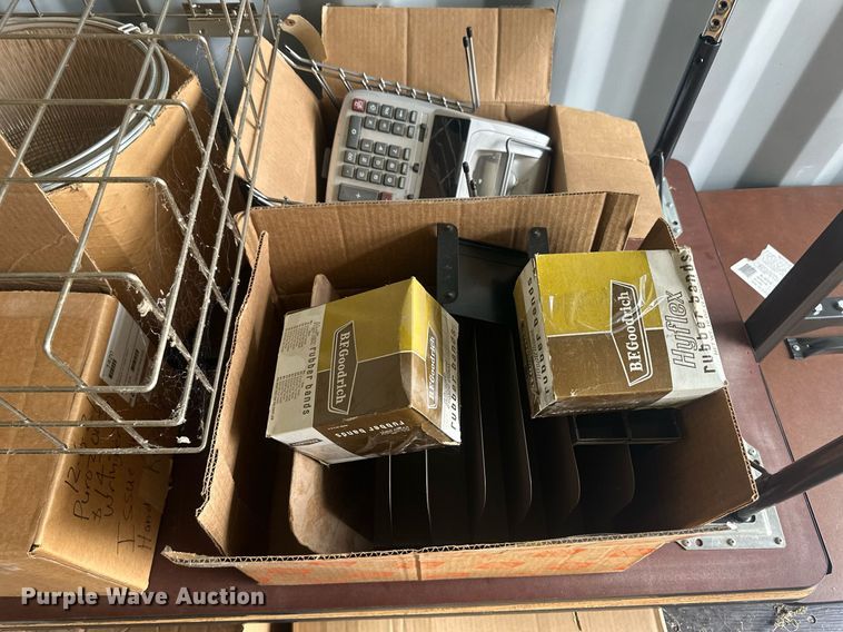 image for item NM9449 Storage container