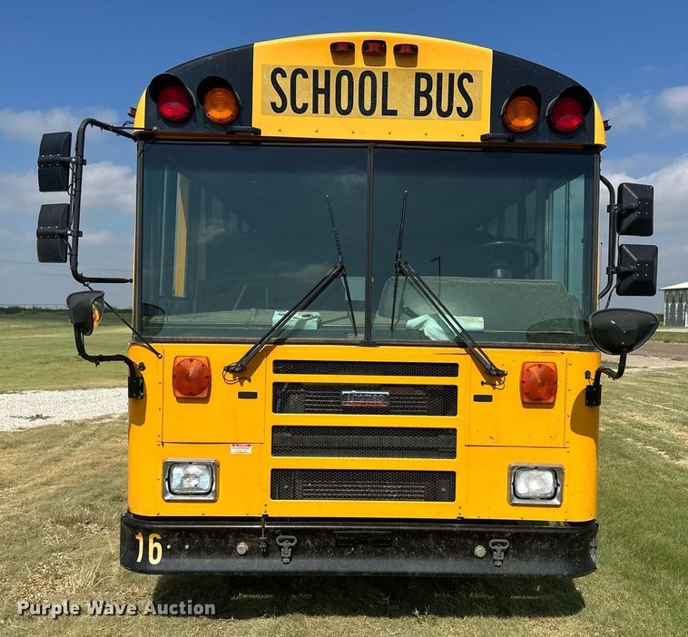 image for item NM9455 2011 Thomas Built Saf-T-Liner  school bus
