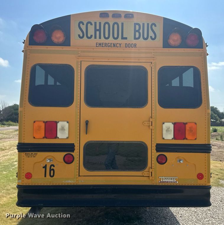 image for item NM9455 2011 Thomas Built Saf-T-Liner  school bus