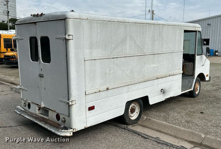 image for item NP9786 1976 Chevrolet  delivery truck