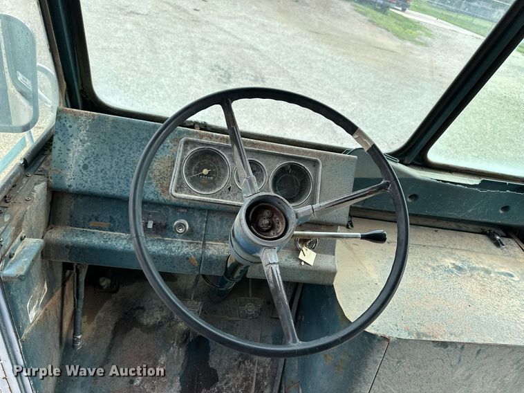 image for item NP9786 1976 Chevrolet  delivery truck