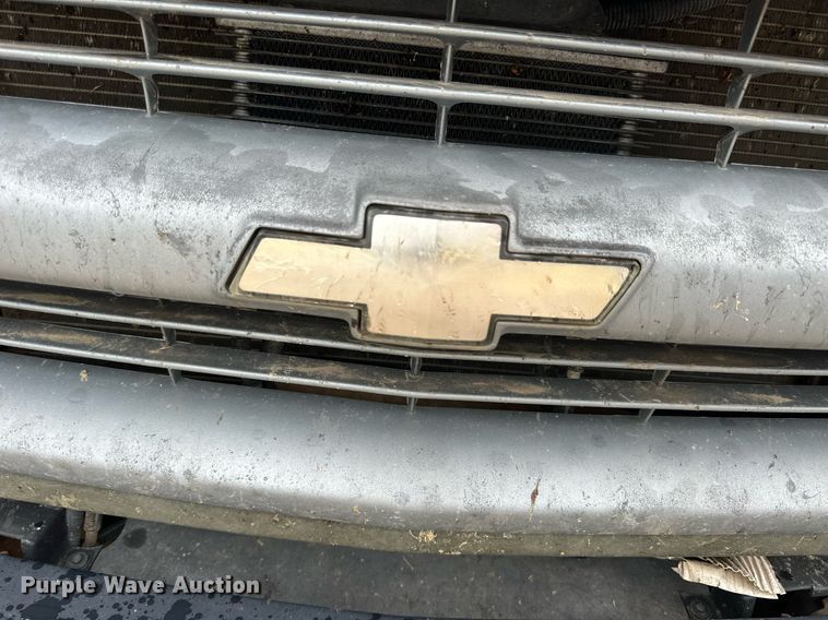 image for item NP9861 1999 Chevrolet Express 3500  school bus