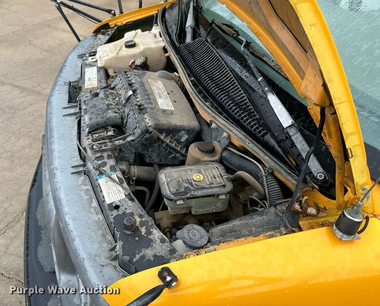 image for item NP9861 1999 Chevrolet Express 3500  school bus