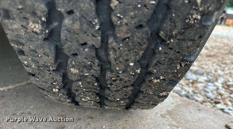 image for item NP9861 1999 Chevrolet Express 3500  school bus