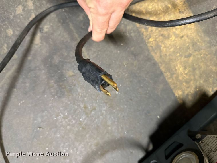 image for item NP9862 Welch 1410  vacuum pump