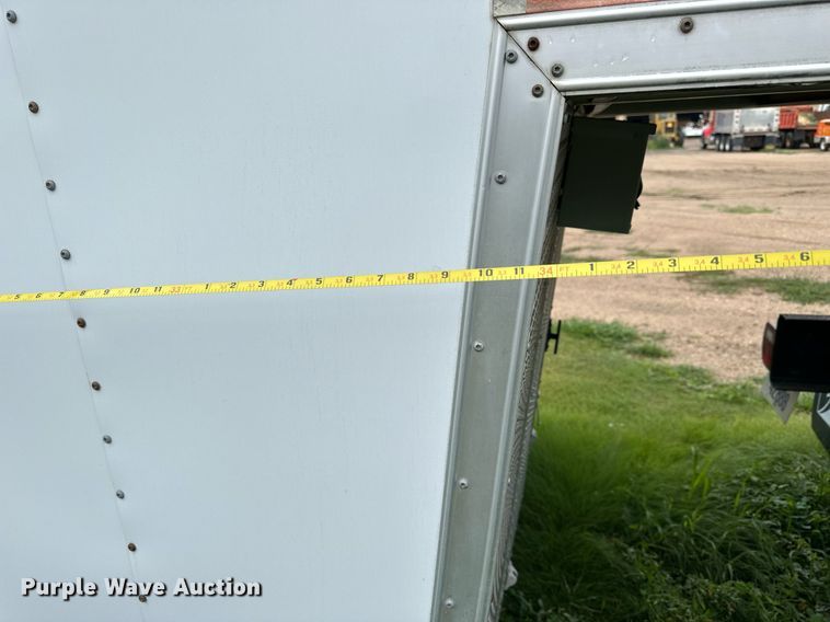 image for item NP9874 2004 Wells Cargo CVG4027V  command center trailer