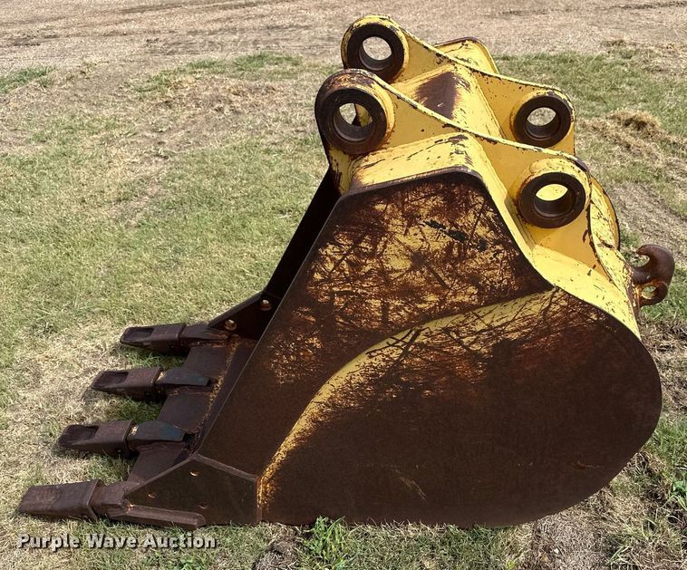 image for item NP9875 (4) backhoe buckets