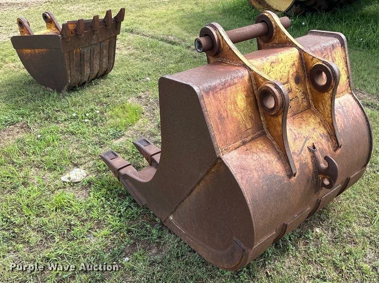 image for item NP9875 (4) backhoe buckets