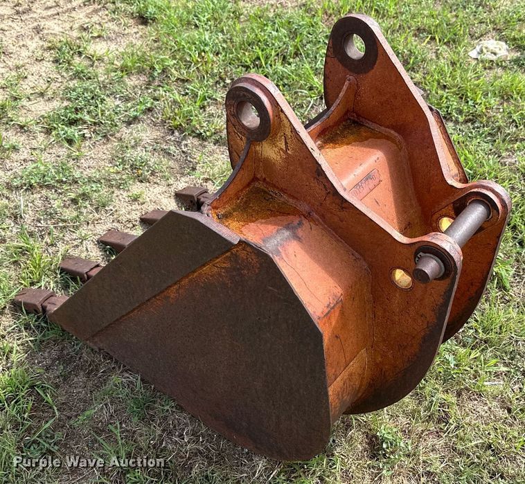 image for item NP9875 (4) backhoe buckets