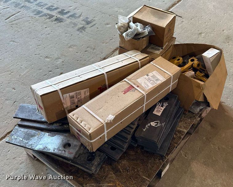 image for item NP9876 Tiger M-16  boom mower