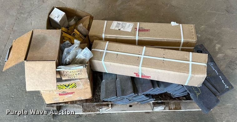 image for item NP9876 Tiger M-16  boom mower