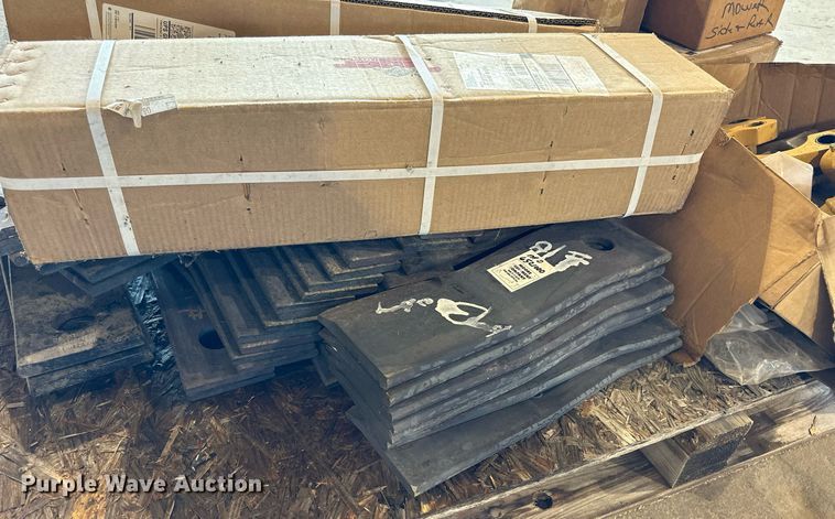 image for item NP9876 Tiger M-16  boom mower