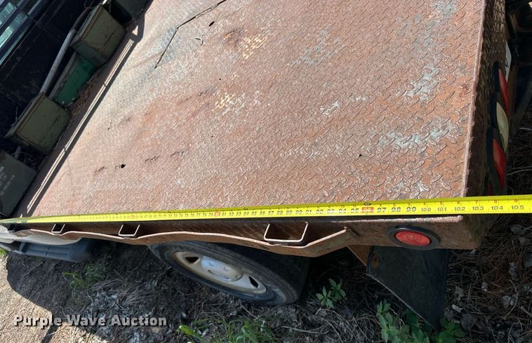 image for item NP9878 2008 Ford F250 Super Duty  flatbed pickup truck