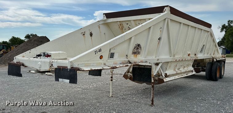 image for item NP9903 1999 Ranch Manufacturing Co  bottom dump trailer