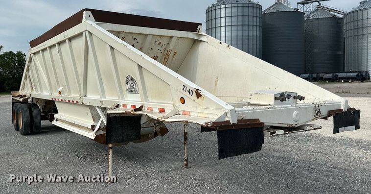 image for item NP9903 1999 Ranch Manufacturing Co  bottom dump trailer