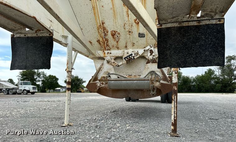 image for item NP9903 1999 Ranch Manufacturing Co  bottom dump trailer