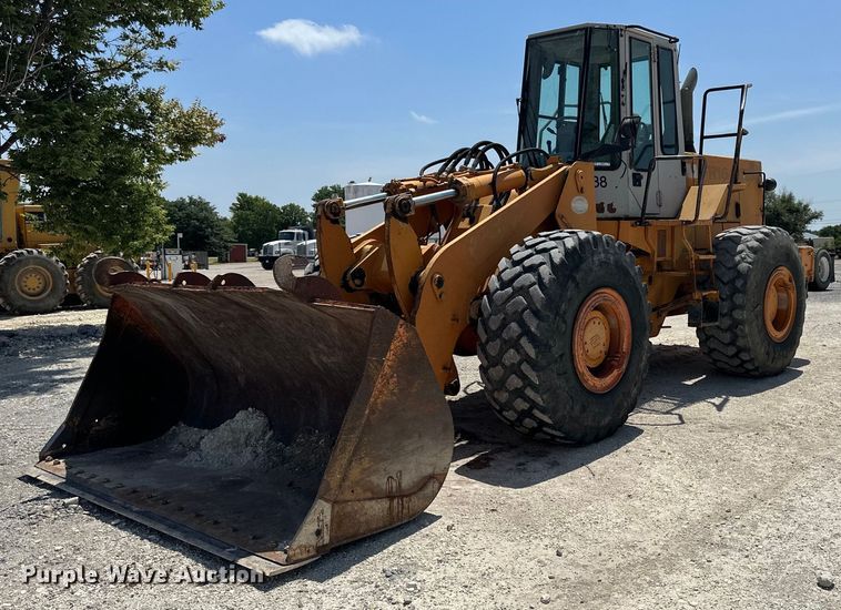 image for item NP9904 1993 Fiat-Hitachi FR160  wheel loader