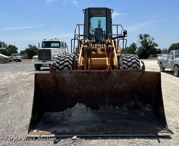 image for item NP9904 1993 Fiat-Hitachi FR160  wheel loader