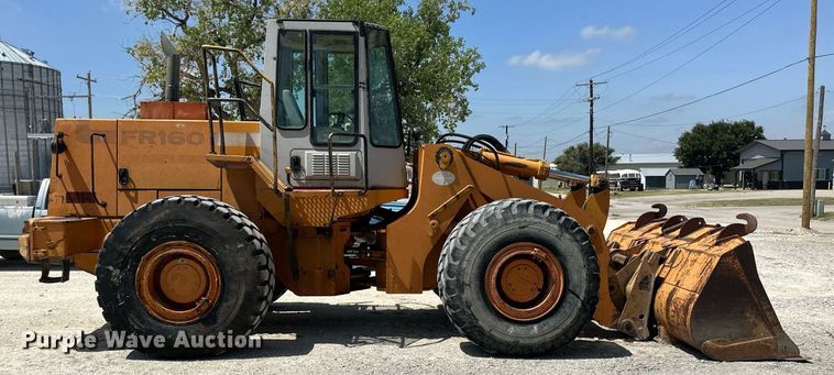 image for item NP9904 1993 Fiat-Hitachi FR160  wheel loader