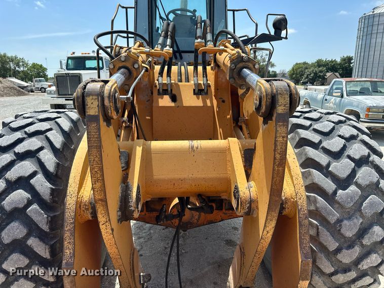 image for item NP9904 1993 Fiat-Hitachi FR160  wheel loader