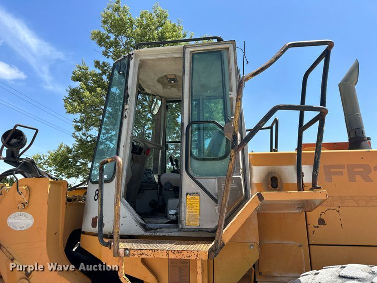 image for item NP9904 1993 Fiat-Hitachi FR160  wheel loader