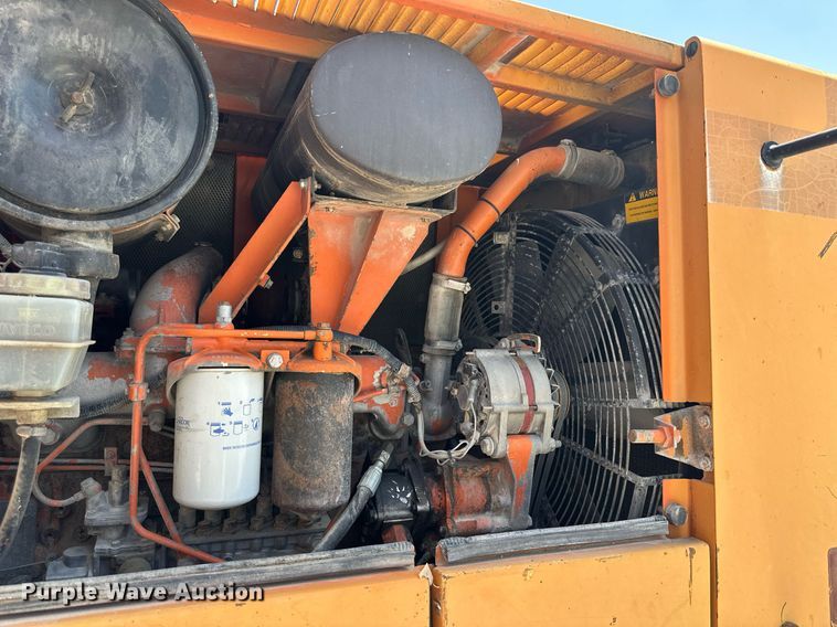 image for item NP9904 1993 Fiat-Hitachi FR160  wheel loader