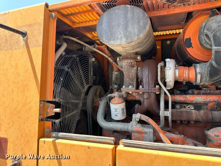 image for item NP9904 1993 Fiat-Hitachi FR160  wheel loader