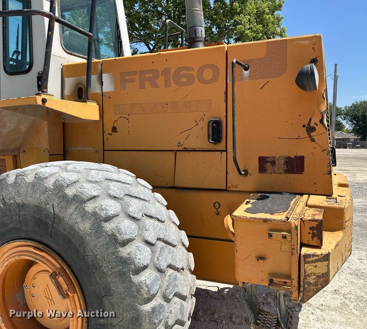 image for item NP9904 1993 Fiat-Hitachi FR160  wheel loader