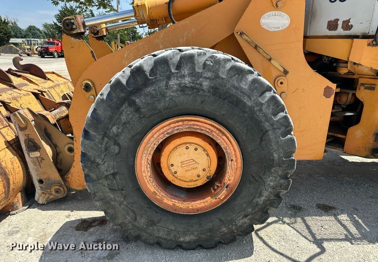 image for item NP9904 1993 Fiat-Hitachi FR160  wheel loader
