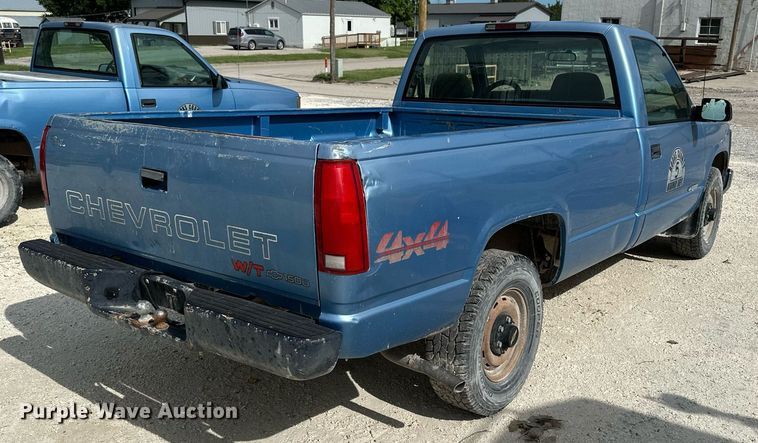 image for item NP9905 1996 Chevrolet K1500  pickup truck