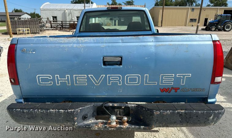 image for item NP9905 1996 Chevrolet K1500  pickup truck