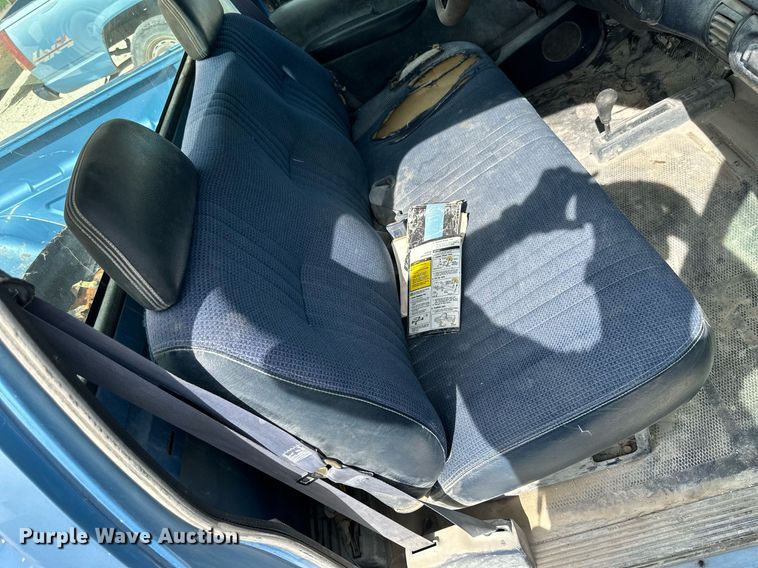 image for item NP9905 1996 Chevrolet K1500  pickup truck