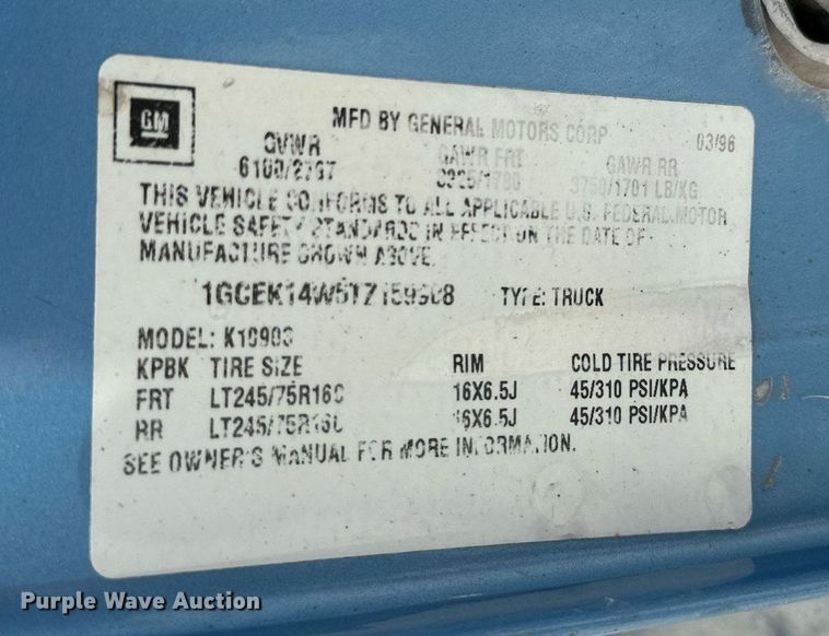 image for item NP9905 1996 Chevrolet K1500  pickup truck