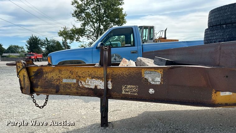 image for item NP9907 1980 Hillsboro  utility trailer