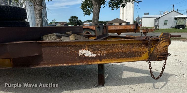 image for item NP9907 1980 Hillsboro  utility trailer