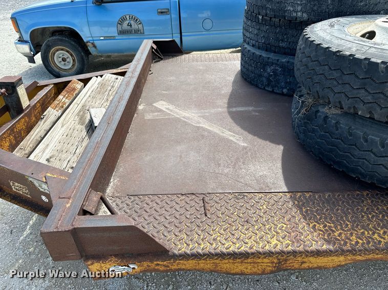 image for item NP9907 1980 Hillsboro  utility trailer