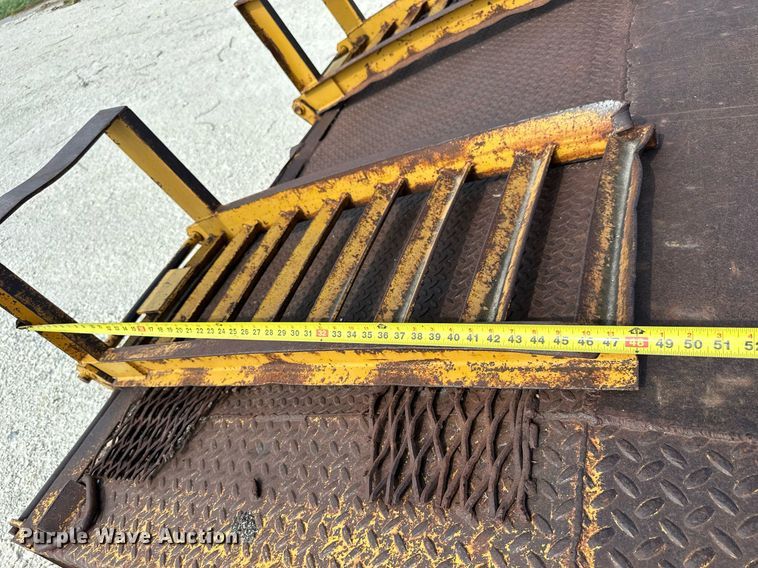 image for item NP9907 1980 Hillsboro  utility trailer