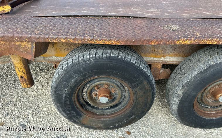 image for item NP9907 1980 Hillsboro  utility trailer