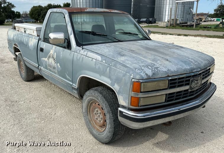 image for item NP9909 1992 Chevrolet K2500  pickup truck