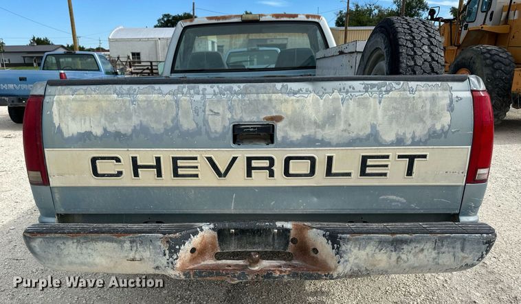 image for item NP9909 1992 Chevrolet K2500  pickup truck
