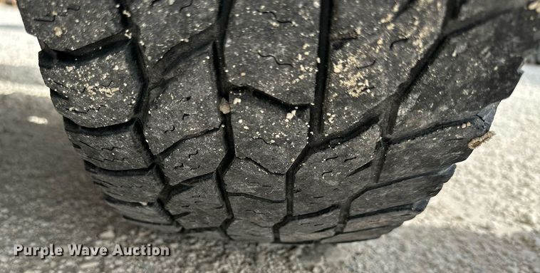 image for item NP9909 1992 Chevrolet K2500  pickup truck