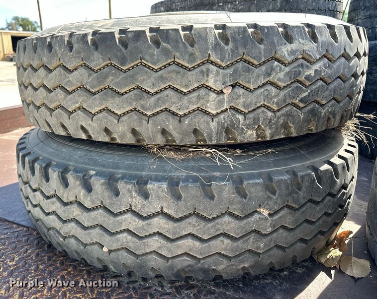 image for item NP9910 (10) 11R22.5 tires