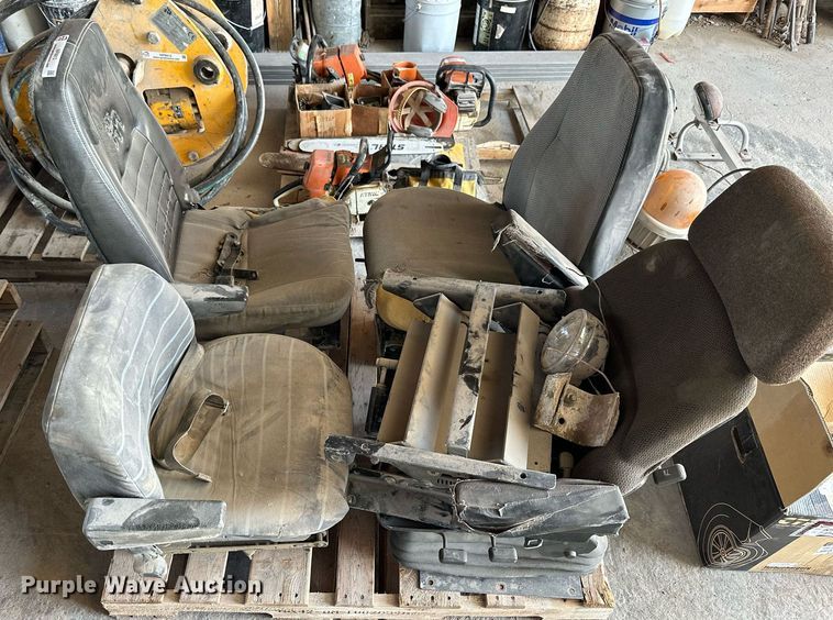 image for item NP9913 Truck parts