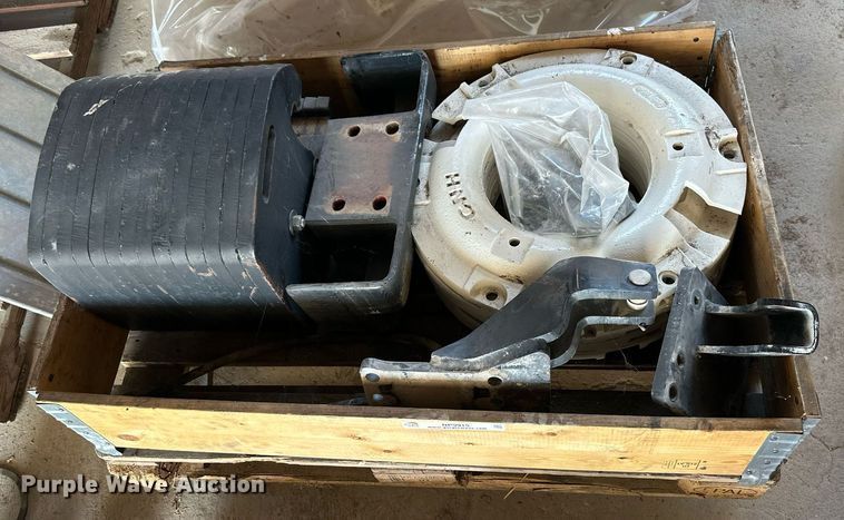 image for item NP9915 Tractor parts