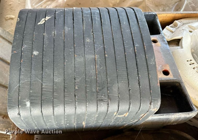 image for item NP9915 Tractor parts