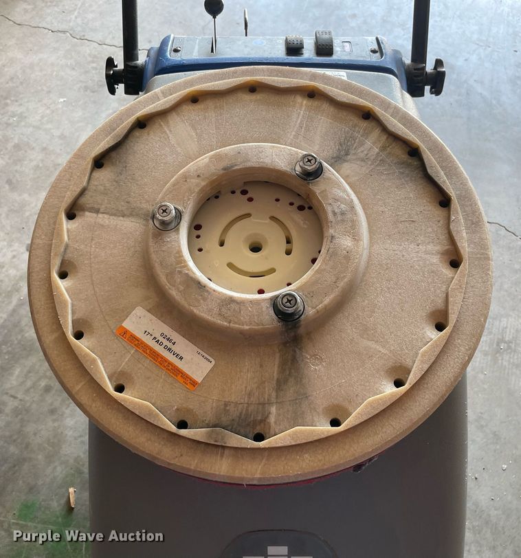 image for item NT9392 Saber SC17  floor scrubber