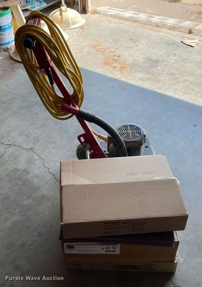 image for item NT9394 Square Scrub EBG-20/C  floor scrubber