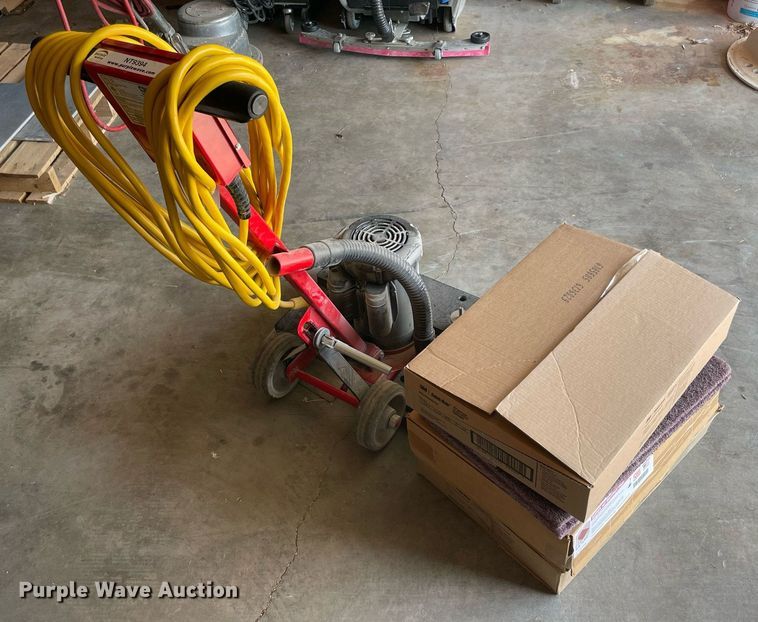 image for item NT9394 Square Scrub EBG-20/C  floor scrubber