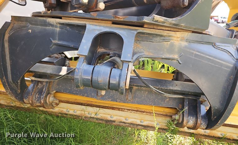 image for item NT9751 2012 John Deere 770G  motor grader